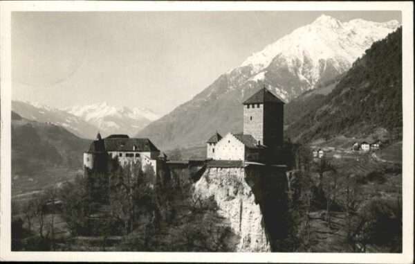 Meran Merano Schloss Tirolo