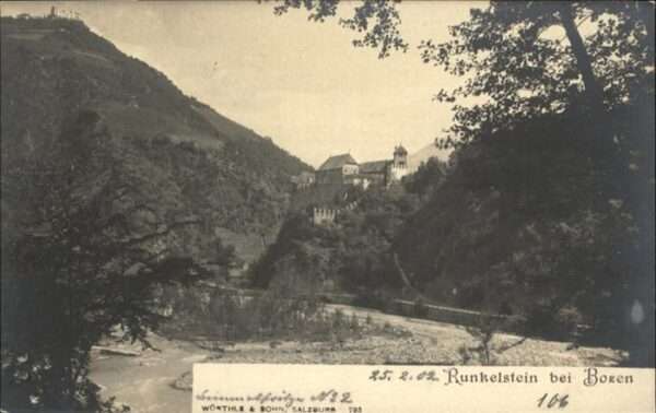 Bozen Suedtirol Schloss Runkelstein