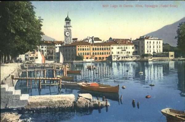Riva del Garda Spiaggia Hotel Sole Bootsanlegestelle