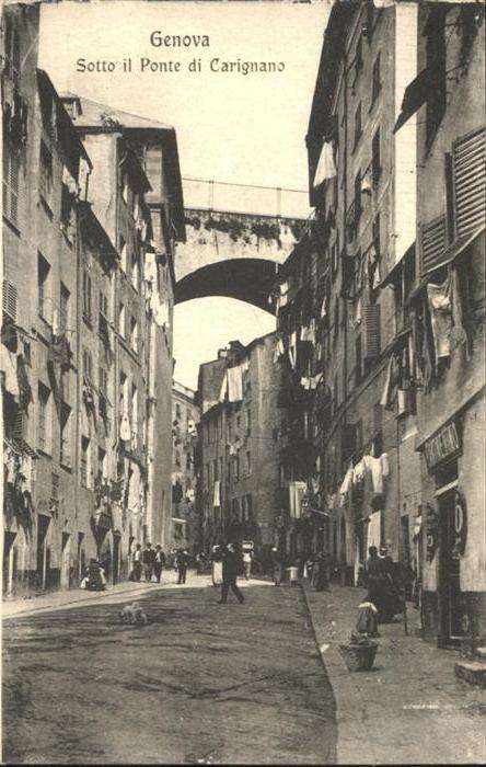 Genova Genua Liguria Sotto il Ponte di Carignano