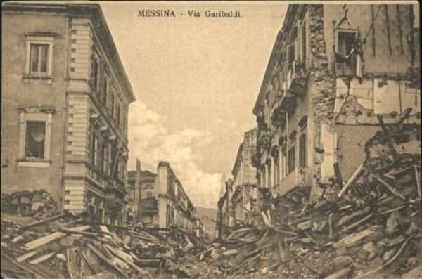 messina Via Garibaldi Zerstörung