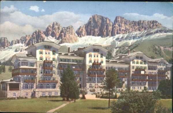 Bozen Suedtirol Hotel Carezza Karersee Rosengarten