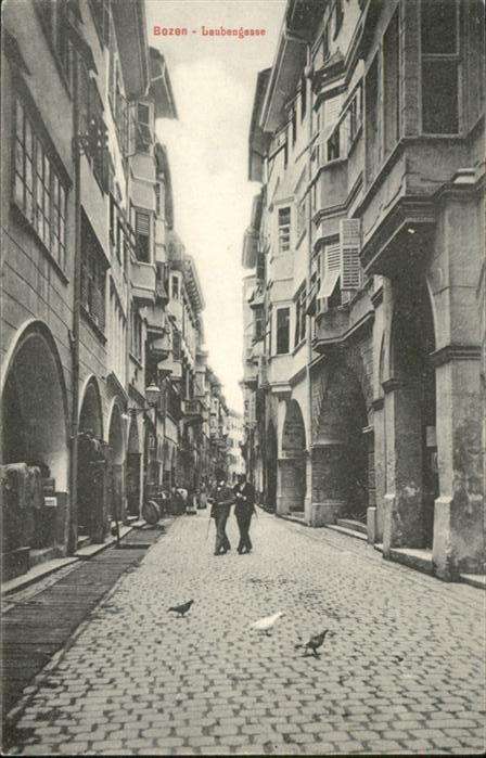 Bozen Suedtirol Laubengasse