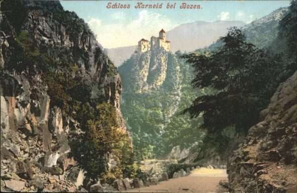 Bozen Suedtirol Schloss Karneid