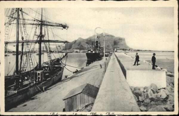 Palermo  Sicilia IT Schiff