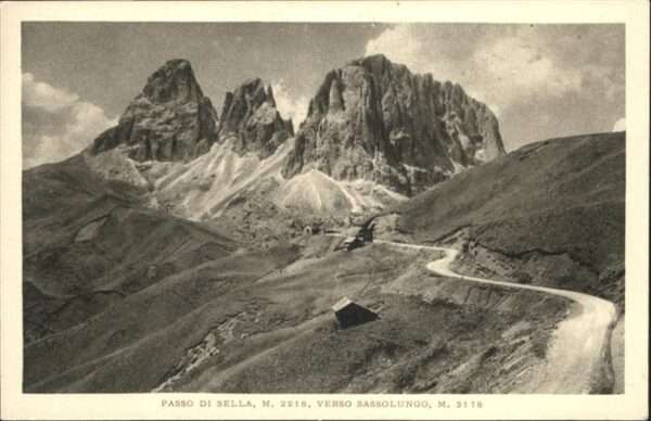 Passo Sella Verso Sassolungo