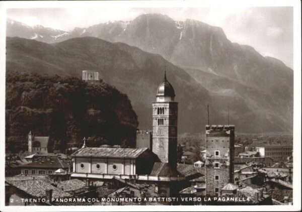 Trento Monumento Battisti Verso Paganella