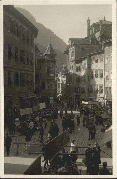 Bolzano Piazza delle Erbe