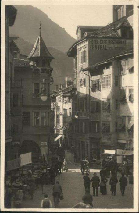 Bolzano Piazza delle Erbe