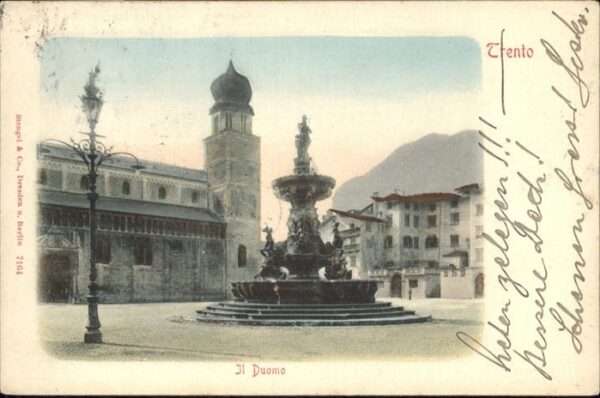 Trento Duomo Brunnen