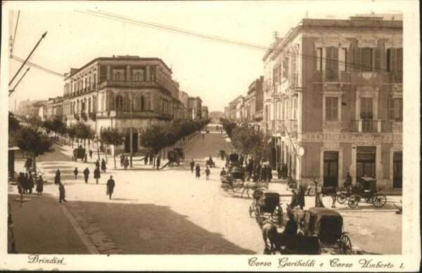 Brindisi  Corso Garibaldi Umberto Kutsche