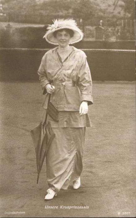 Adel Preussen Kronprinzessin Cecilie Hutmode