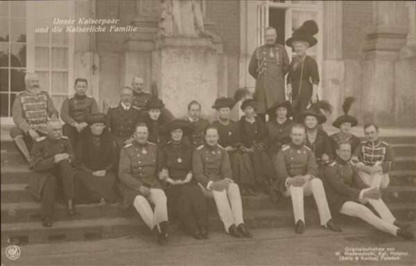 Adel Preussen Kaiserin Auguste Viktoria Familie Kronp
