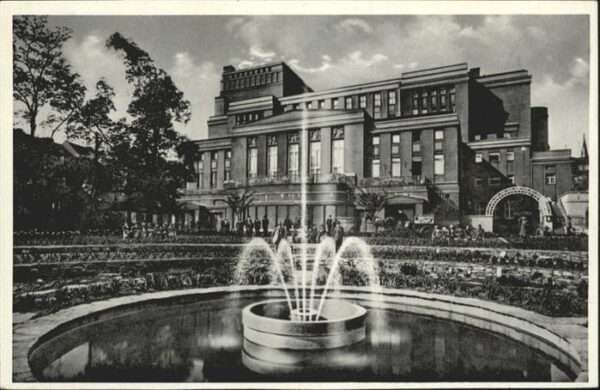 Bad Teplitz-Schoenau Stadttheater Leuchtbrunnen