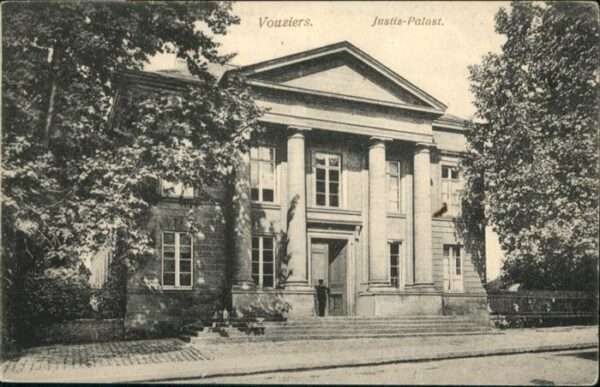 Vouziers Justiz Palast