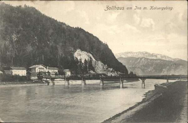 Mayrhofen Zillertal Zollhaus
Inn
Kaisergebirge