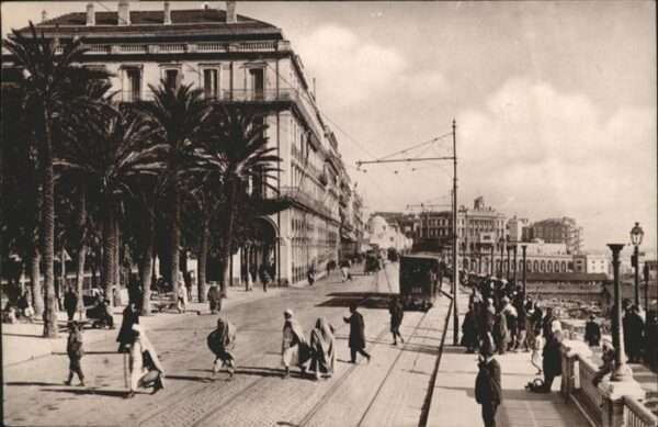 Alger Algerien Boulevard Republice Square Bresson