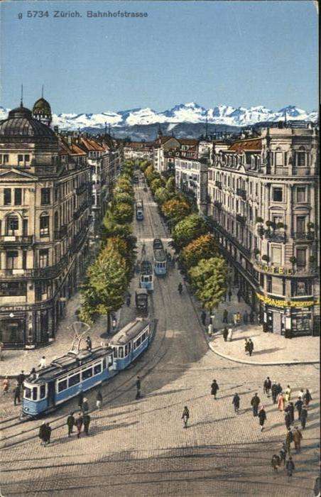 Zuerich Bahnhofstrasse Strassenbahn
