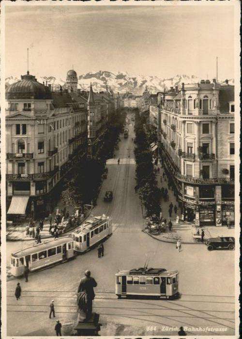 Zuerich Bahnhofstrasse Strassenbahn