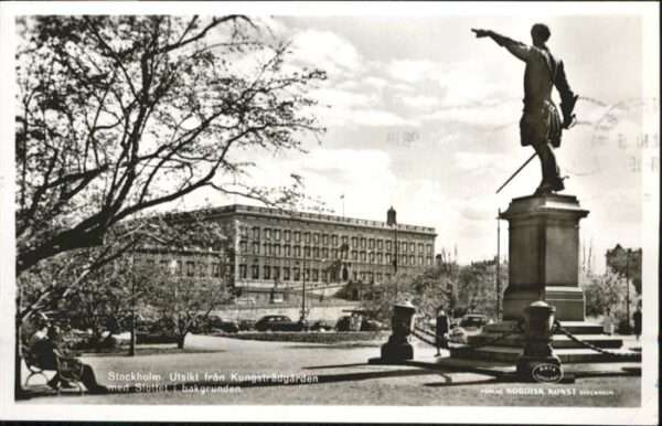 Stockholm Kunsgstradgarden Denkmal