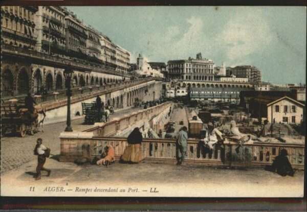 Alger Algerien Rampes descendant au Port