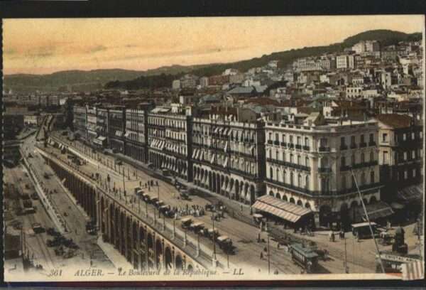 Alger Algerien Le Boulevard de la Republique