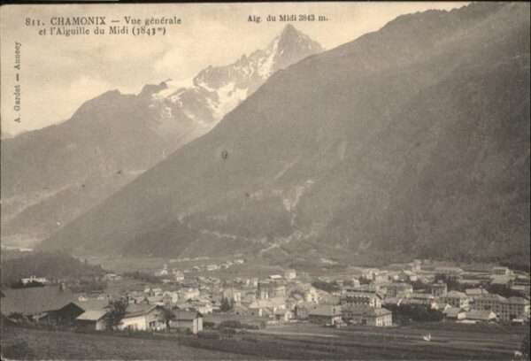Chamonix Vue generale
Aiguille du Midi