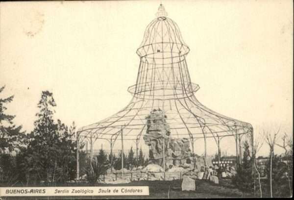 Buenos Aires Jardin Zoologico Jaula de Condores
