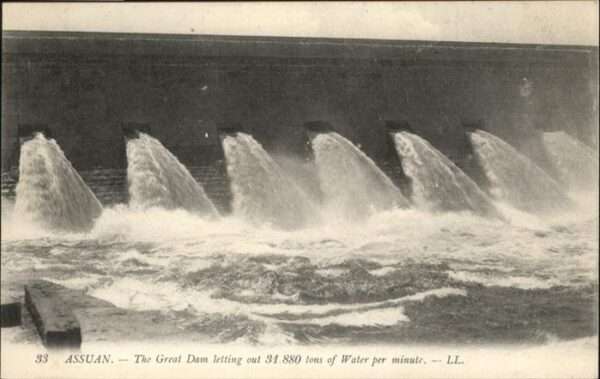 Assuan Great Dam letting