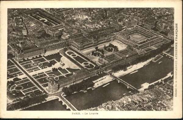 Paris Louvre Fliegeraufnahme Brücke