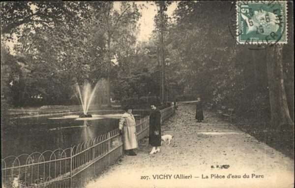 Vichy Allier Piece Parc Springbrunnen Hund
