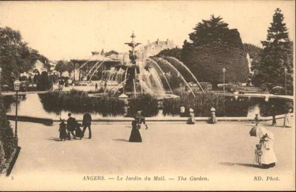 Angers Jardin Mail Garden