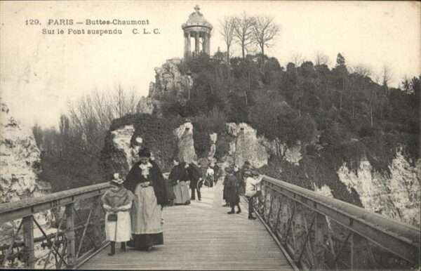 Paris Buttes Chaumont Pont