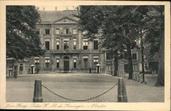 Den Haag Paleis H.M. de Koningin Moeder