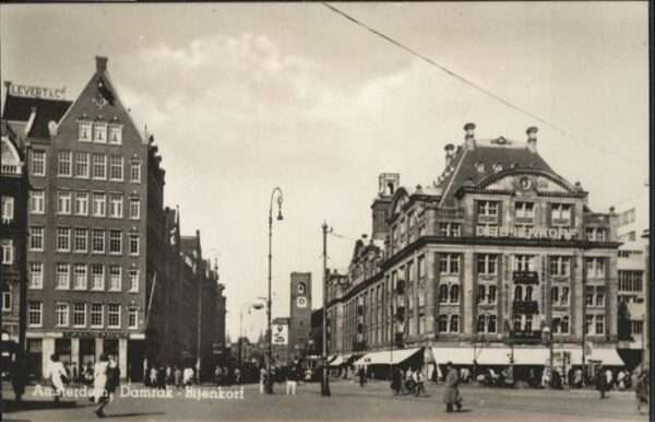 Amsterdam Niederlande Damrak Bijenkorf