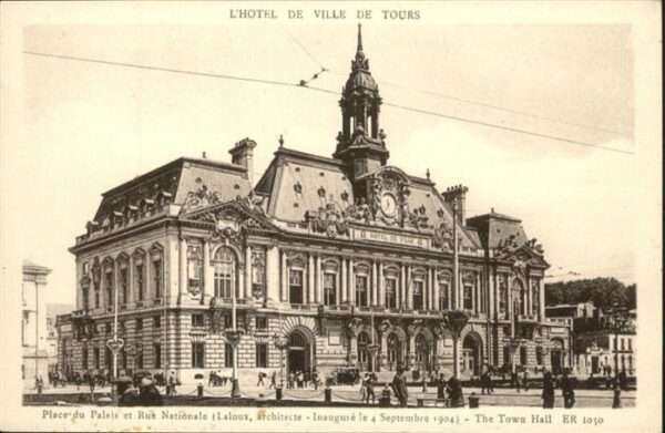 Tours Indre-et-Loire l_Hotel de Ville