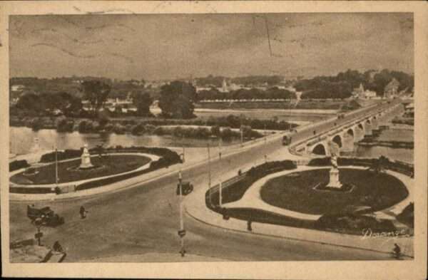Tours Indre-et-Loire Les Squares Rabelais