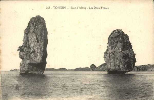 Tonkin Baie d_Along