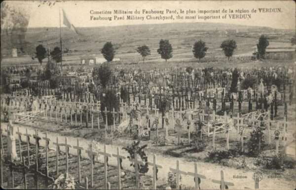 Verdun Meuse Cimitiere Militaire du Faubourg Pave