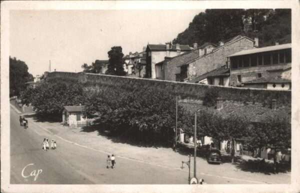 Saint-Jean-Pied-de-Port Les Remparts