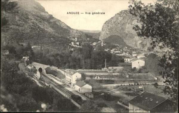 Anduze Vue generale