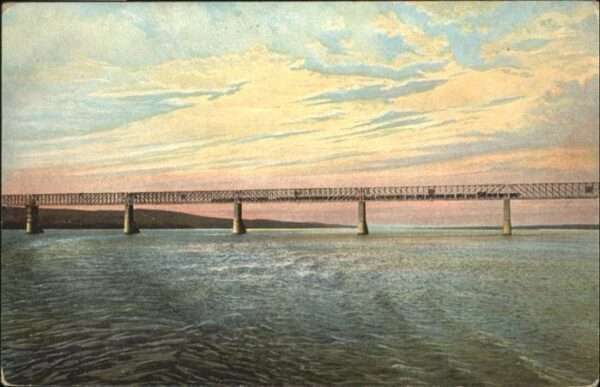 Russland Wolga Brücke