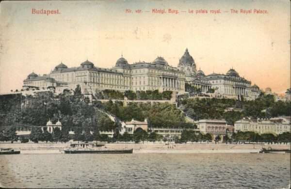 Budapest Royal Palace Schiff