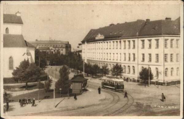 Tallinn Kommerstsgymnasium