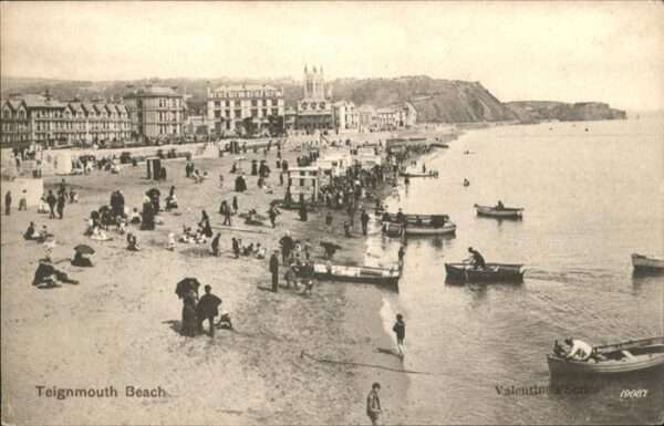 Teignmouth Teignbridge Beach Boot