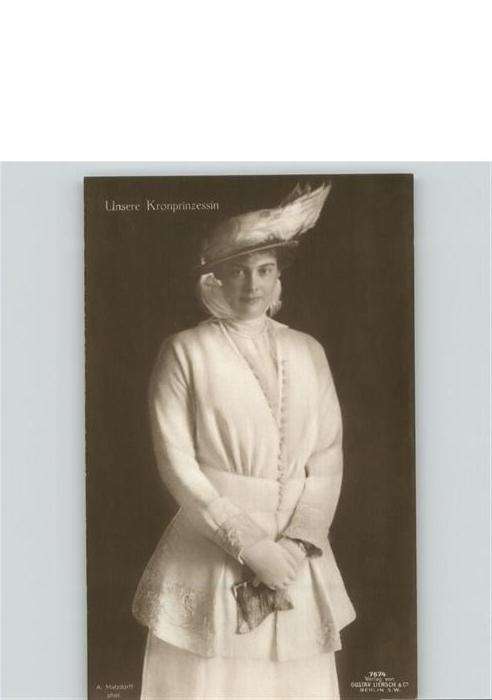 Adel Preussen Kronprinzessin Cecilie Hutmode