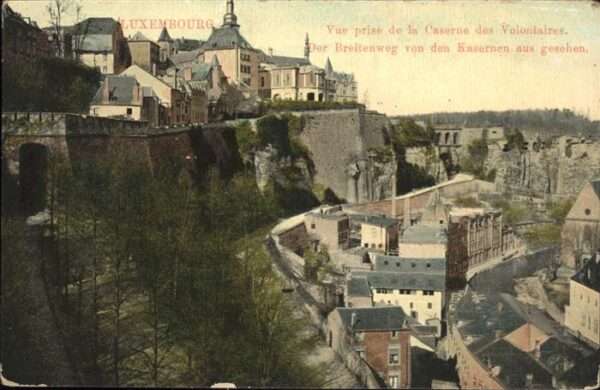 LUXEMBOURG  Luxemburg Caserne des Volontaires