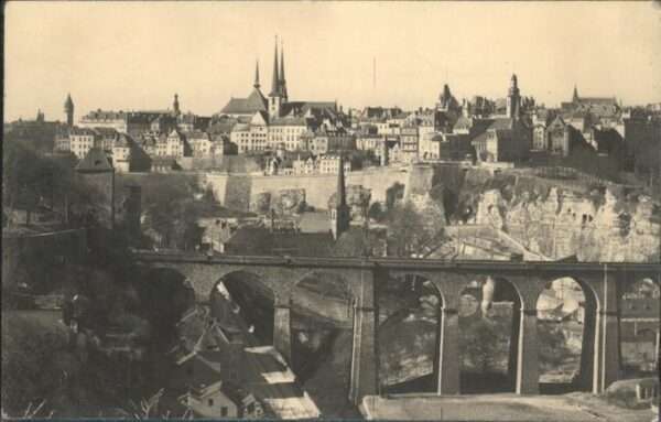 LUXEMBOURG  Luxemburg Viaduc