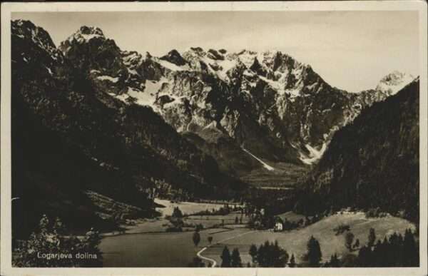 Logarjeva dolina Panorama