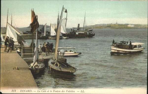 Dinard 35 la Cale le Ponton des Vedettes